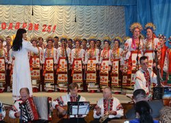 Народному самодіяльному ансамблю пісні і танцю «Хлібодари» – 25 років
